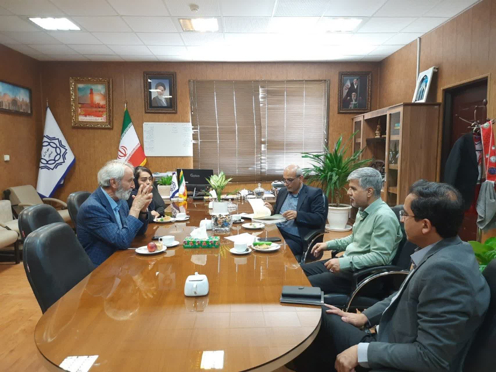 برگزاری نشست مشترک برای تسریع در اجرای مجموعه فرهنگی ورزشی وکیلی نیشابور